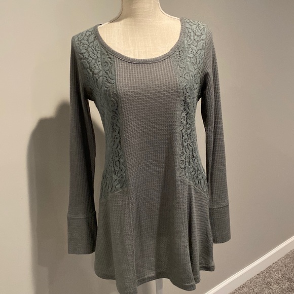 RXB Long Sleeve Waffle Weave Tunic Size: M - Picture 1 of 13